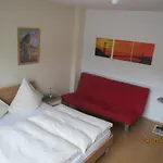 Und Gaestehaus Gute Quelle Apartment *