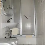 Апартаменты Und Gaestehaus Gute Quelle *
