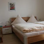 Und Gaestehaus Gute Quelle * Кохем