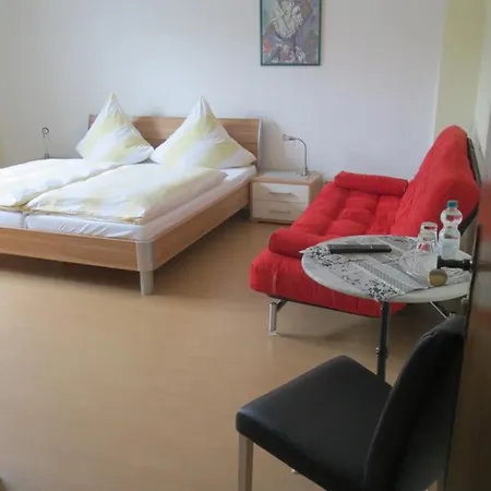 Und Gaestehaus Gute Quelle 2*
