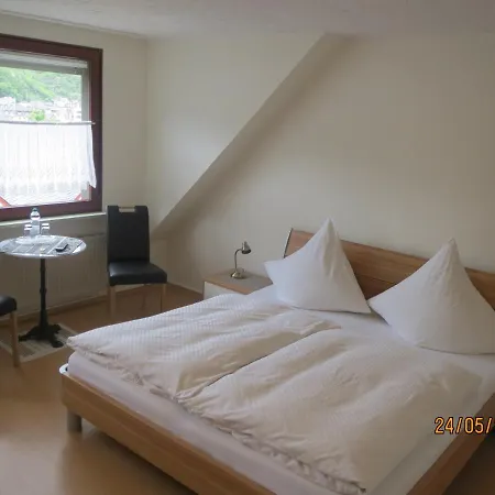 Und Gaestehaus Gute Quelle Πανσιόν Κόχεμ