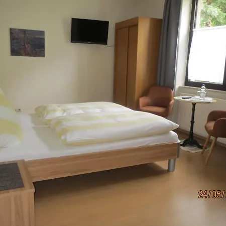Πανσιόν Und Gaestehaus Gute Quelle