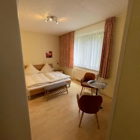 Und Gaestehaus Gute Quelle Πανσιόν