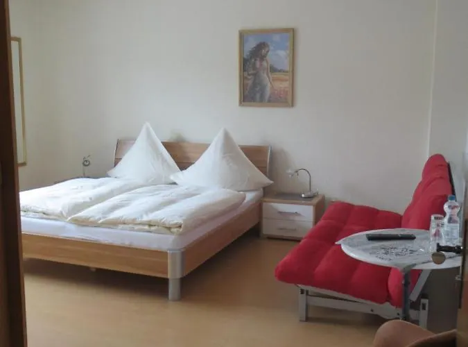 Appartement Und Gaestehaus Gute Quelle