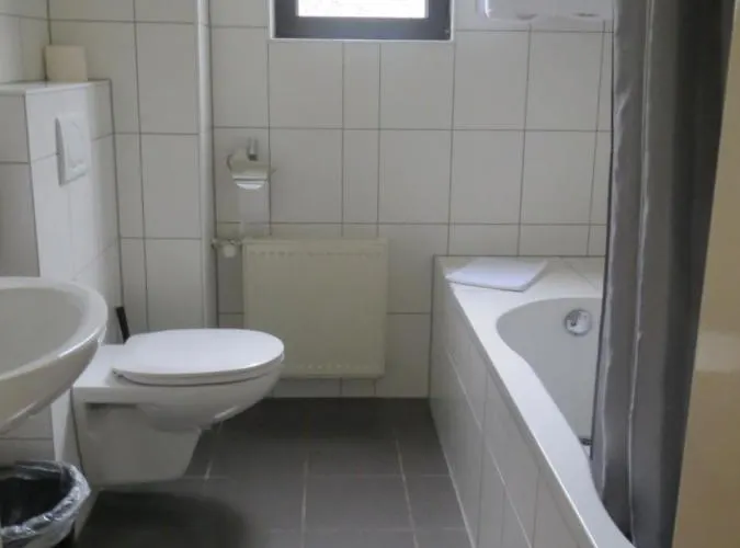 招待所 Und Gaestehaus Gute Quelle 3*