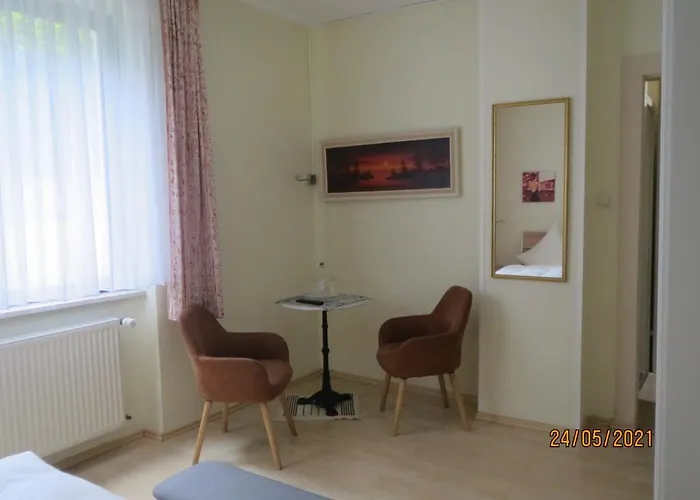 Und Gaestehaus Gute Quelle *